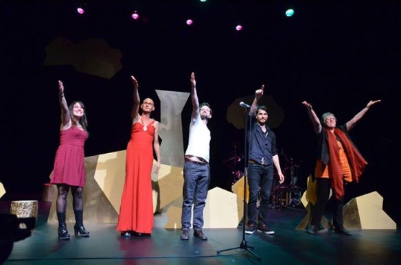 Applausbilde fra Fra trass er du kommet